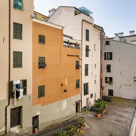 Apartment Colour And Comfort In The Centre By Wonderful Italy *