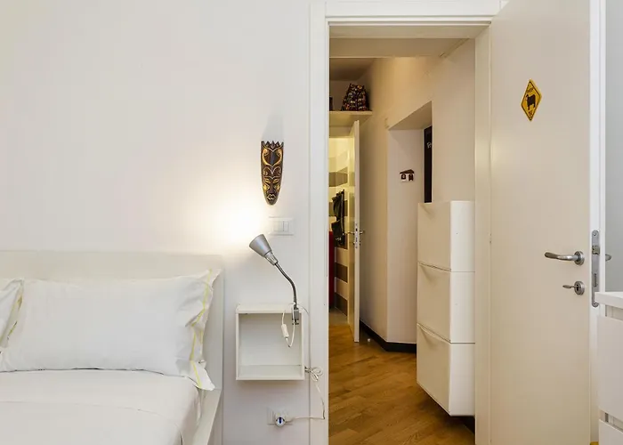 Colour And Comfort In The Centre By Wonderful Italy