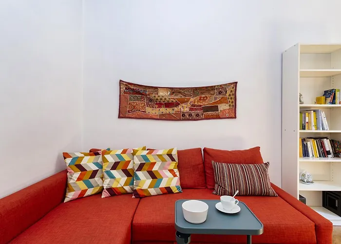 Colour And Comfort In The Centre By Wonderful Italy * Janov